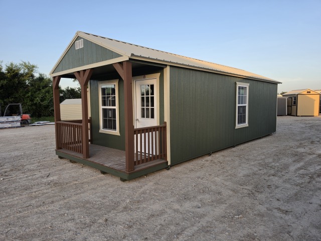 Cabin - 12x32