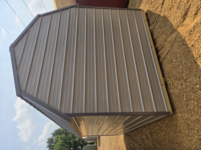 Side Lofted Barn - 10x16