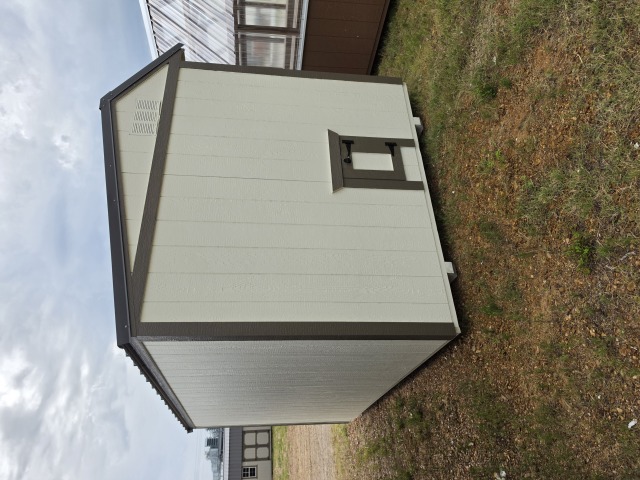 Chicken Coop - 8x12