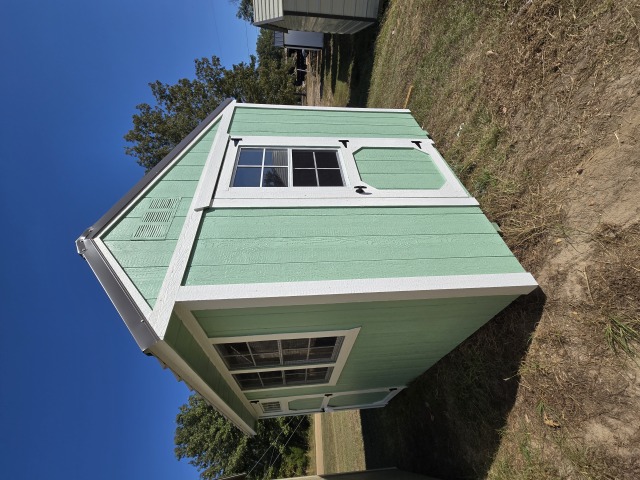 Chicken Coop - 8x12