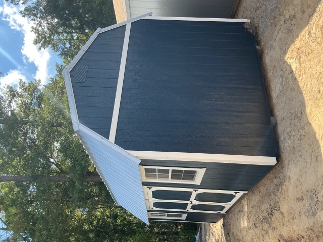 Side Lofted Barn - 10x16