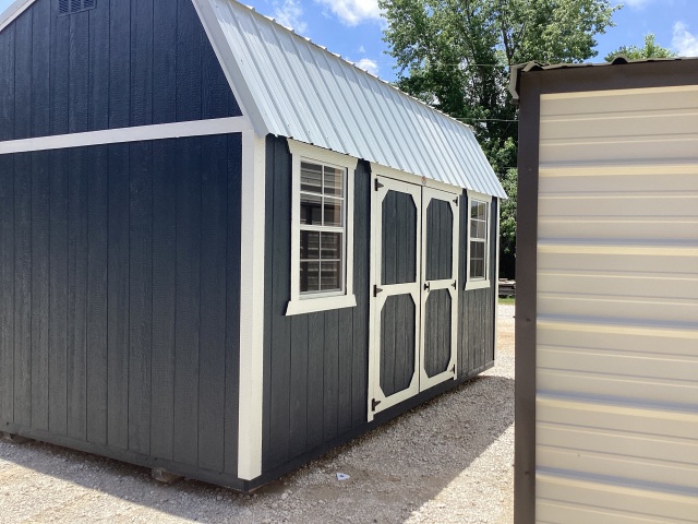 Side Lofted Barn - 10x16
