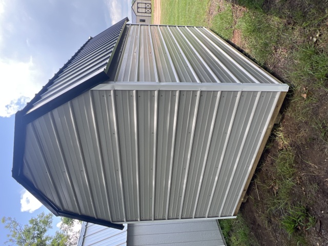 Side Lofted Barn - 8x12