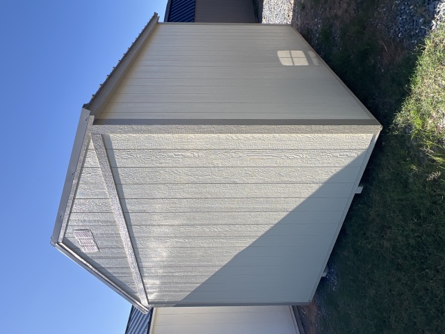 Utility Xtra Height - 10x12