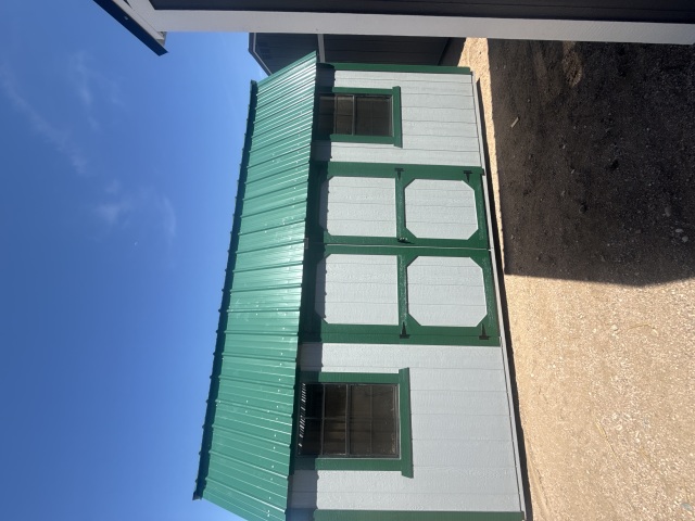 Side Lofted Barn - 10x16
