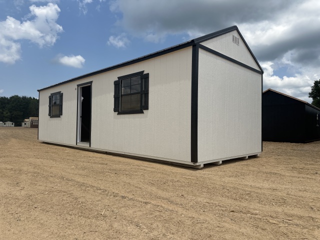 Side Utility - 12x32