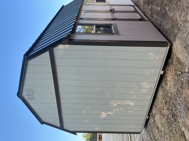 Side Lofted Barn - 10x16