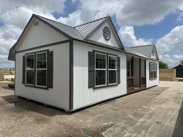 Side Cabin - 16x42