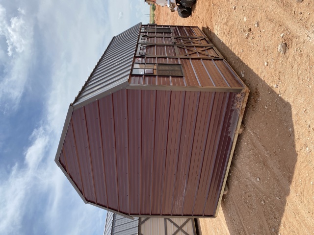 Side Lofted Barn - 10x16