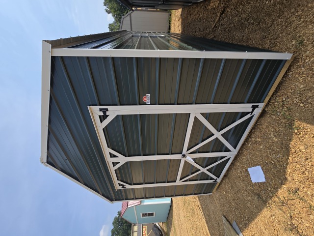 Utility Xtra Height - 10x20
