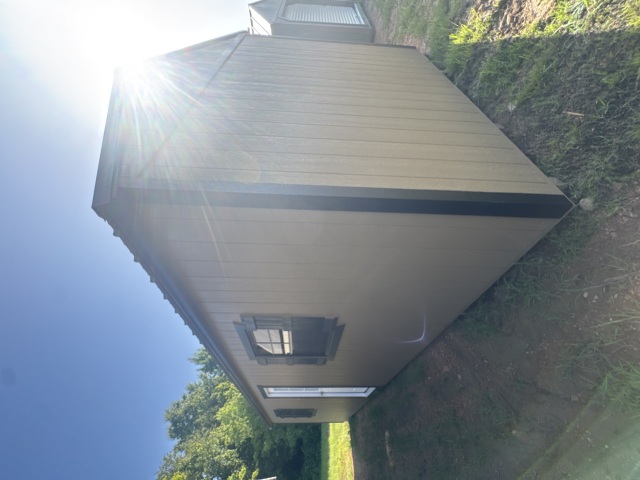 Side Utility - 12x32