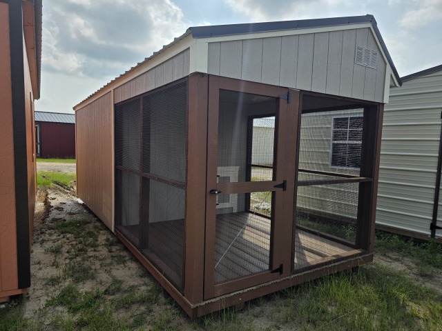 Chicken Coop - 8x20