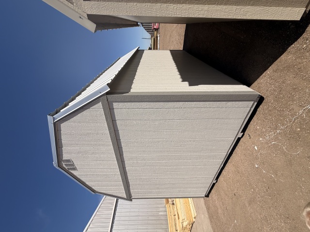 Lofted Barn - 10x16