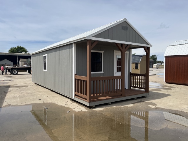 Cabin - 12x32