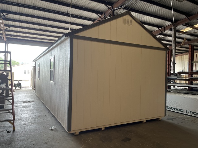 Cabin - 12x32