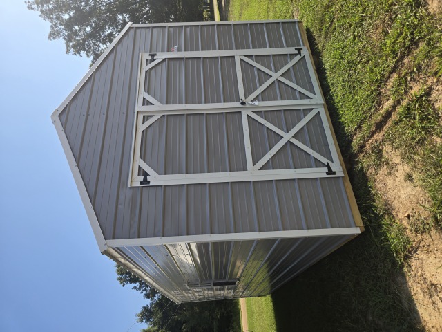 Utility Xtra Height - 10x20
