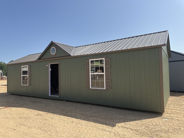 Side Utility - 14x40