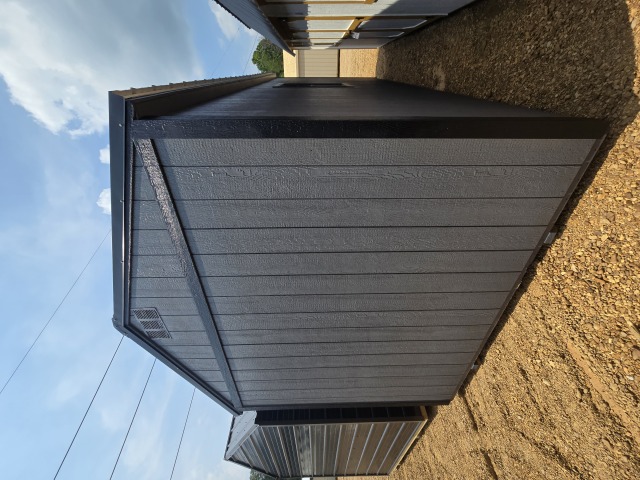 Utility Xtra Height - 10x20