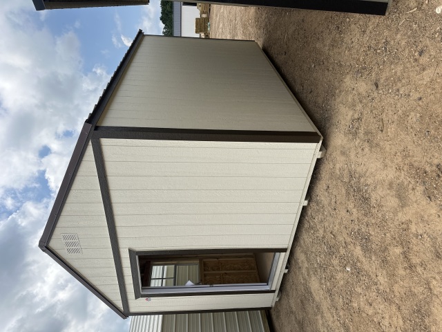 Side Utility - 12x14