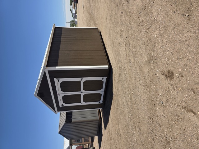 Utility Xtra Height - 10x12