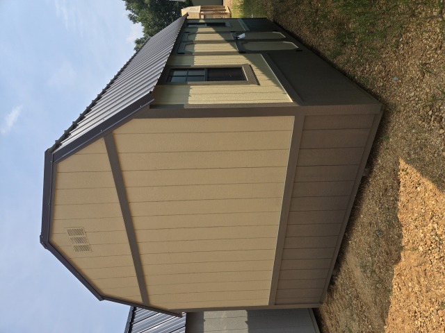 Side Lofted Barn - 10x20