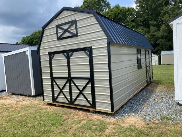 Lofted Barn - 10x20