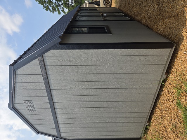 Side Lofted Barn - 10x20