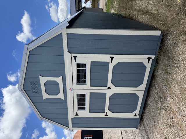 Lofted Barn - 10x20