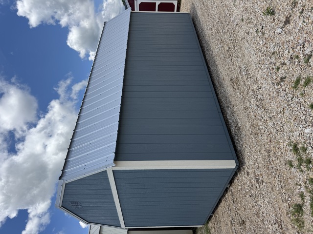 Lofted Barn - 10x20