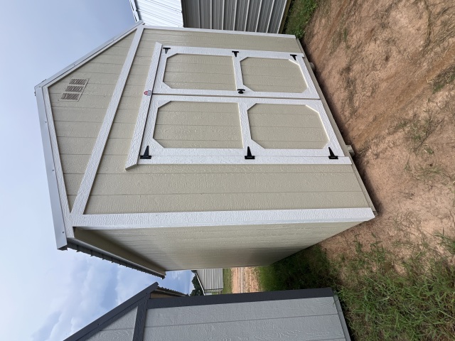 Utility Xtra Height - 10x12