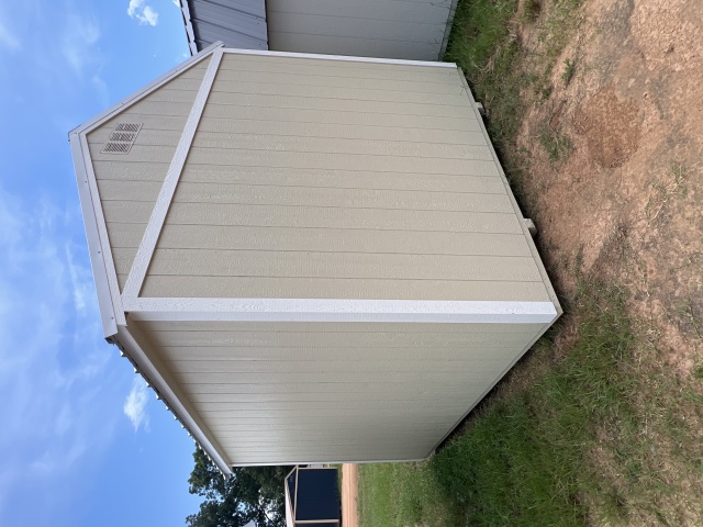 Utility Xtra Height - 10x12