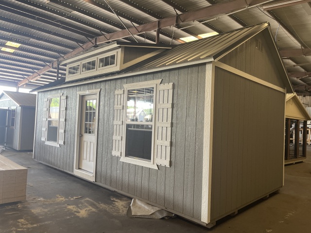 Side Utility - 12x24