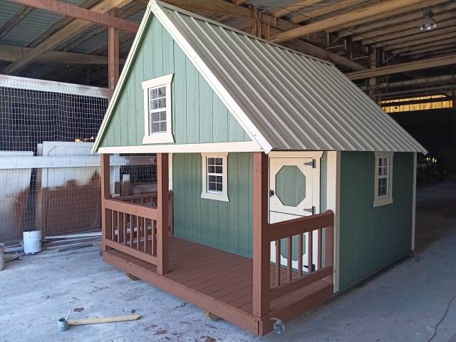 Playhouse (Hideout) - 10x12