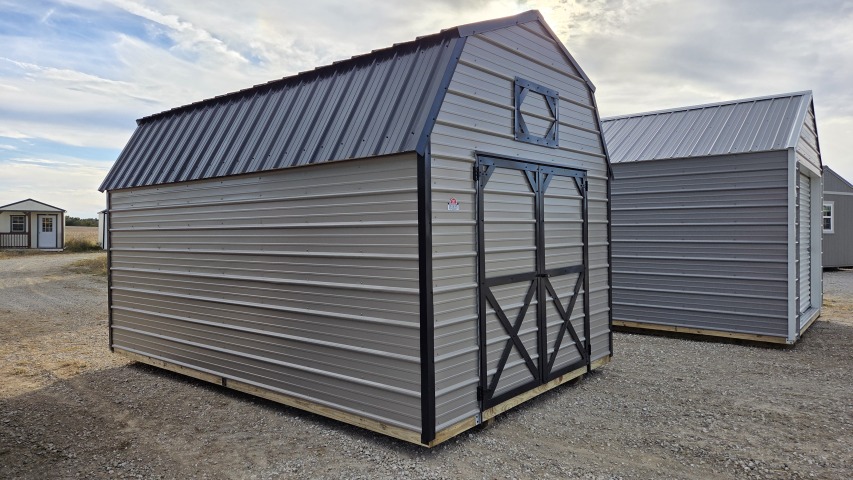 Lofted Barn - 10x16