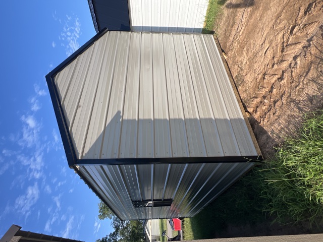 Utility Xtra Height - 10x16