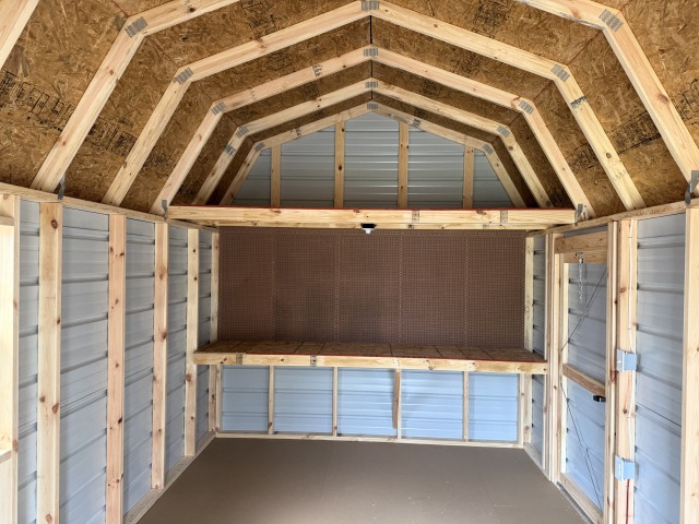 Lofted Barn - 10x20