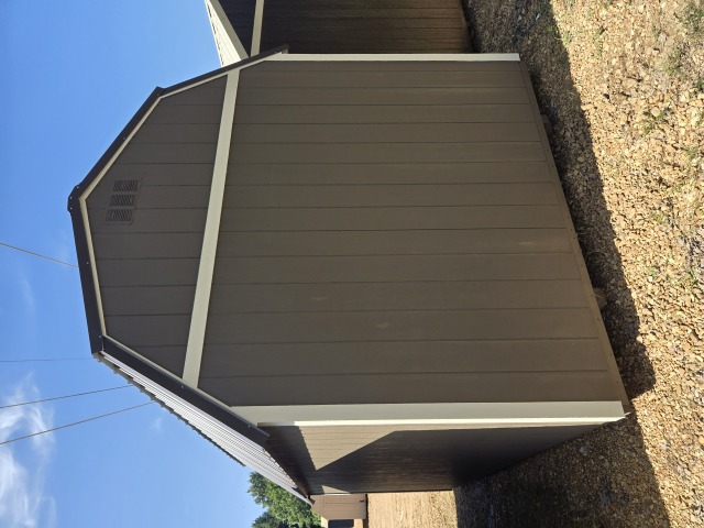 Side Lofted Barn - 10x16