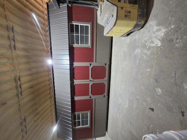 Side Lofted Barn - 12x24