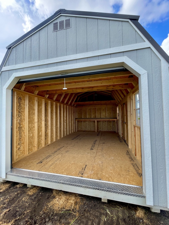 Side Lofted Barn - 12x20