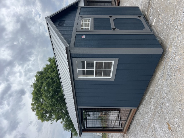 Dog Kennel - 8x16
