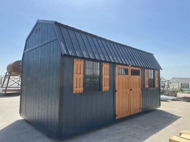 Side Lofted Barn - 10x20