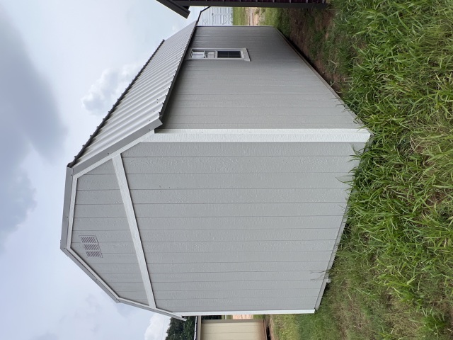 Lofted Barn - 10x20