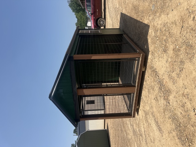 Dog Kennel - 8x12