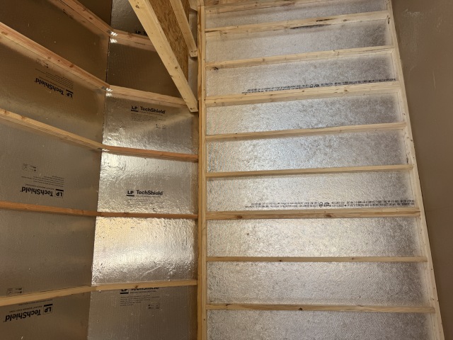 Side Lofted Barn - 10x20