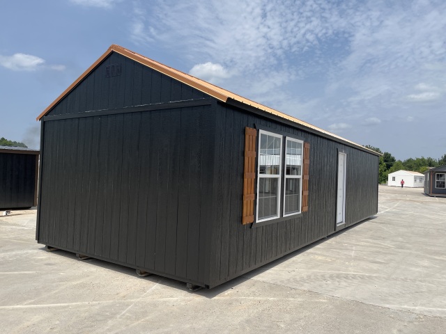 Side Utility - 14x40