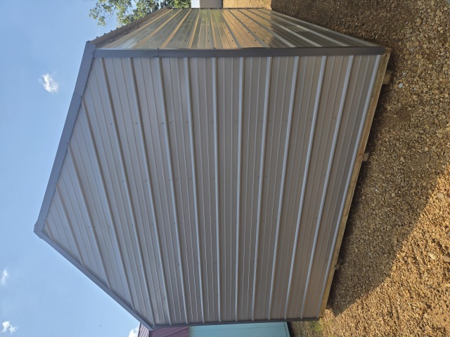 Side Utility - 12x20