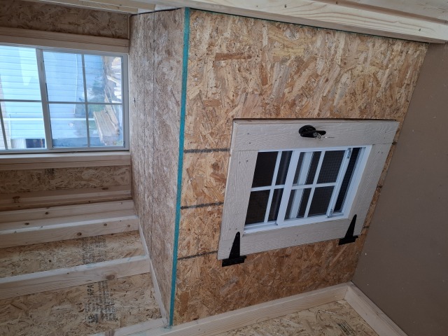 Dog Kennel - 8x12