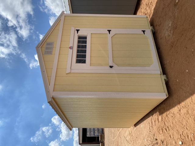Utility Xtra Height - 8x12
