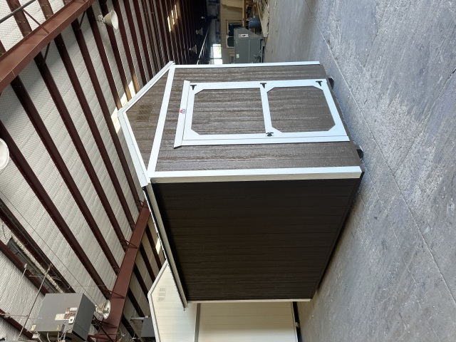 Utility Xtra Height - 8x12