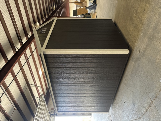 Utility Xtra Height - 8x12